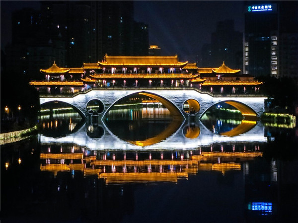 亮化工程照明設(shè)計(jì)如何實(shí)現(xiàn)藝術(shù)效果？